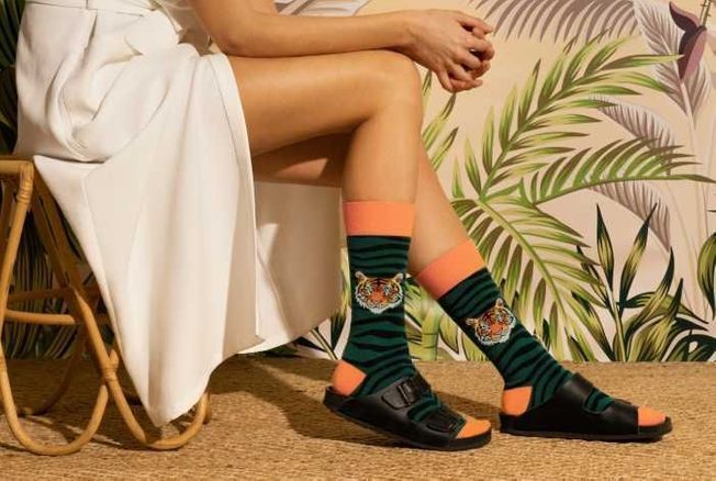 La Révolution des Chaussettes: Comment Elles Ont Changé la Mode de Rue